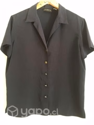 Blusa Liz Claiborne talla M, metros Tobalaba y Col