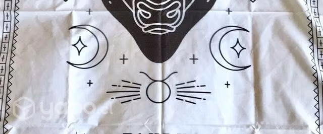Paño de Decoración - Zodiaco Tauro Nuevo 95 x 75cm