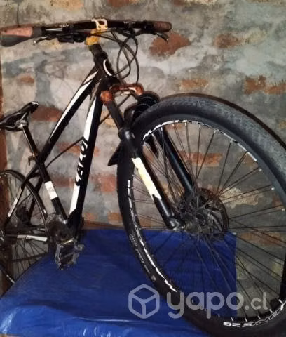 Bicicleta Caloi Monster aro 29