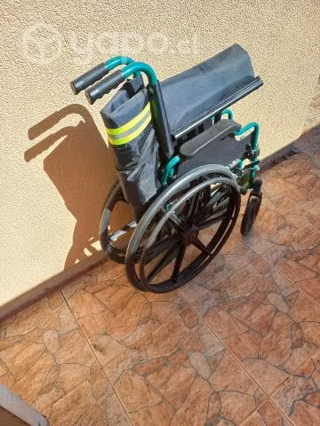 Silla de ruedas nueva sin uso