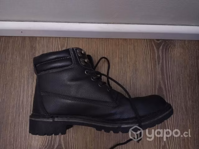 Zapato escolar Mujer (botín) Maui and Sons, nro 38