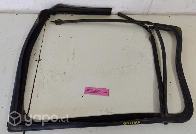 Goma Vidrio Puerta Trasera Derecha (VA1108) Volksw