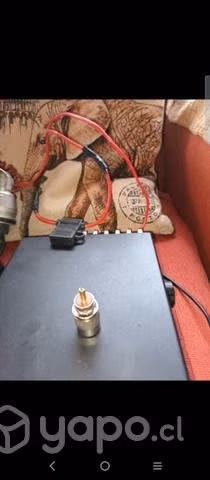 Radio anytone 6666 con antena sirio 5000 parlante