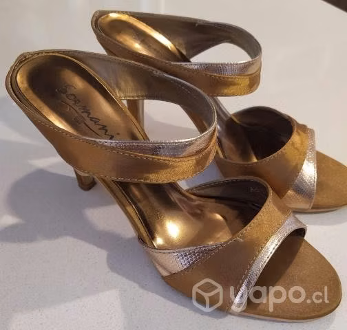 Sandalias chalas zapatos fiesta dorado taco aguja