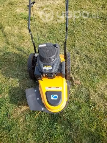 Maquina cortar pasto