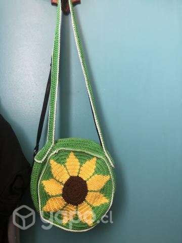 Bolso confeccionado en hilo - Imagen 2