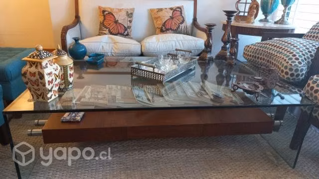 Maravillosa mesa de centro de Caco Truco.