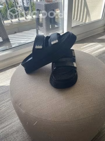 Sandalias nuevas cuero nro 37