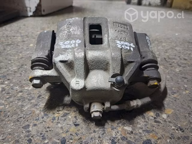 Caliper Delantero Derecho Hyundai New Accent 2008