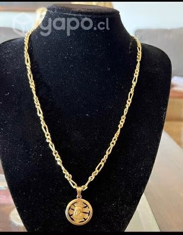 Cadena Cartier con medalla de la Virgen