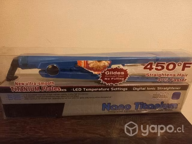 Plancha para el cabello Titanium 450 °F