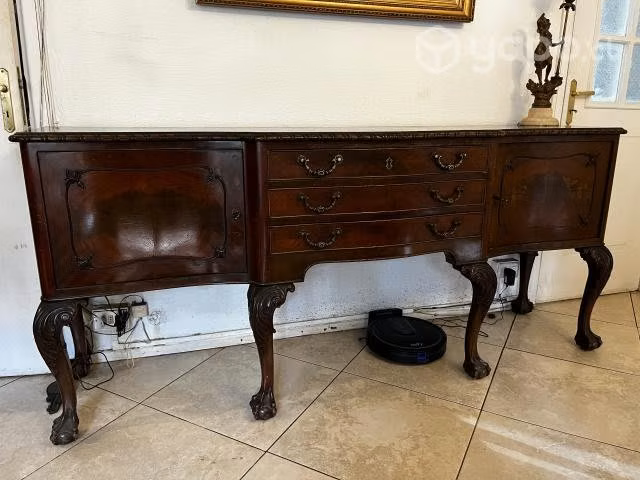 Antiguo buffet chipendale - Imagen 2