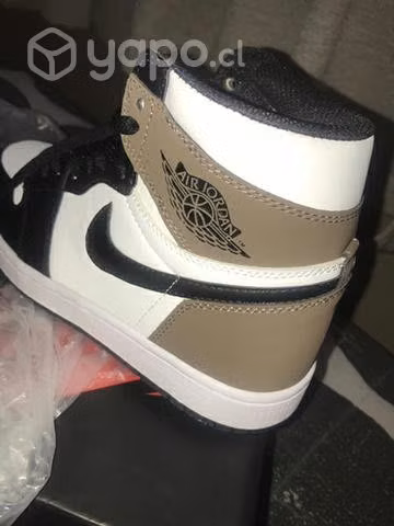 Nike jordan mocha US 8,5