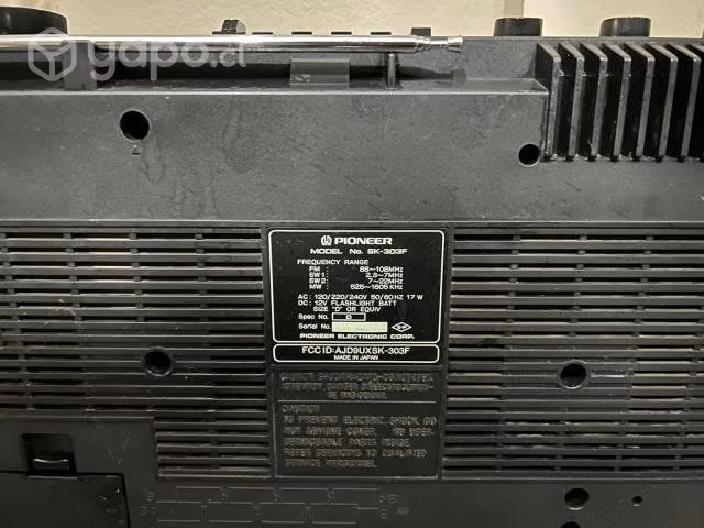 Bombox Pioneer sk 303 f