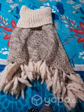 Poncho Tejido con lana de oveja magallanica