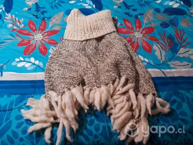 Poncho Tejido con lana de oveja magallanica