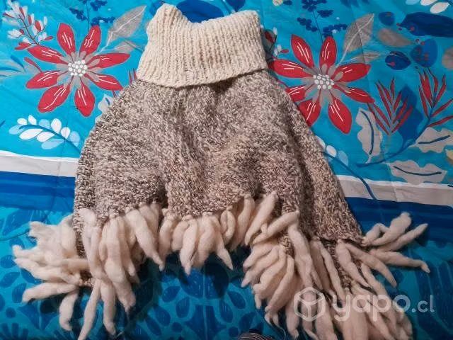 Poncho Tejido con lana de oveja magallanica