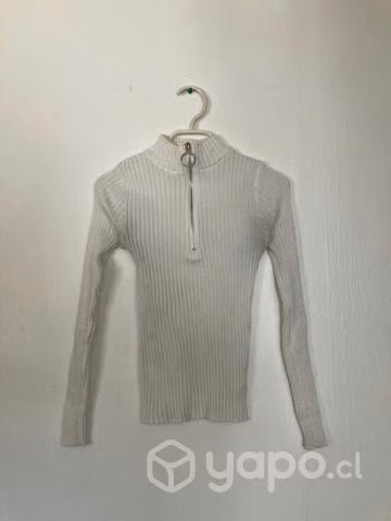 Polera blanca tipo bitle - Imagen 2