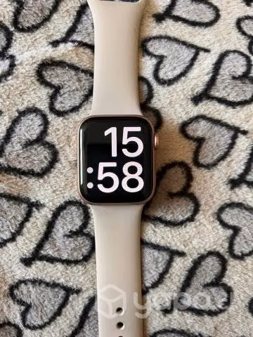Apple Watch SE 40mm Gold