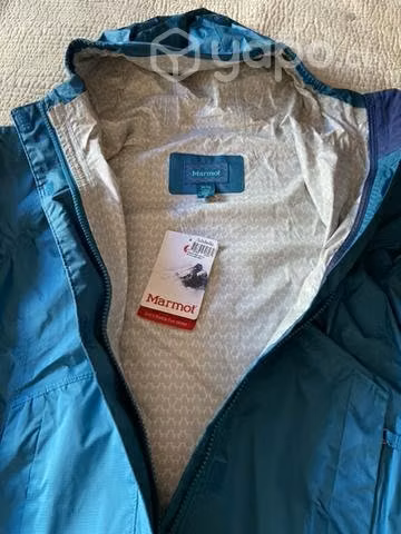 Cortavientos MARMOT niña talla 10-12 NUEVA