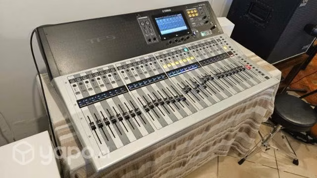 Mixer mesa digital Yamaha TF5 32 CANALES
