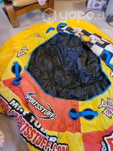 Sacachucha para 4 personas y 2 chalecos
