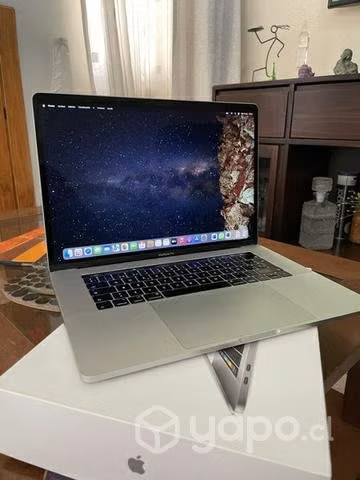 MacBook Pro 15-inch 2017 touch bar