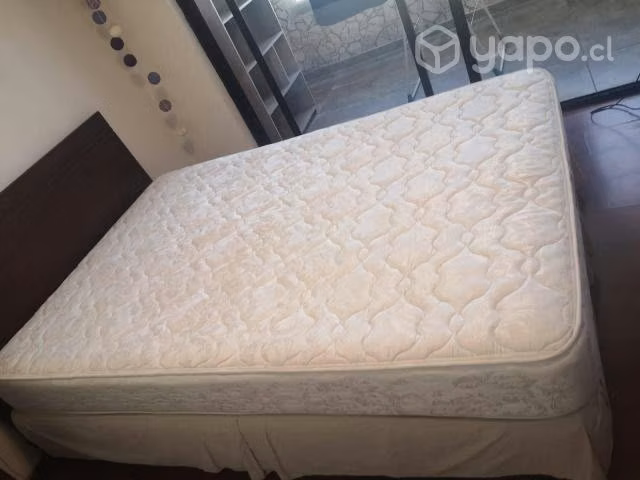 Cama + base + respaldo + 1 velador - Imagen 2