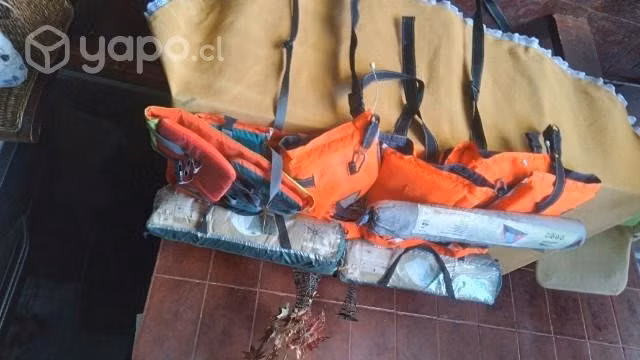 carpas y chalecos