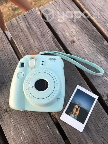 Camara intax mini 9