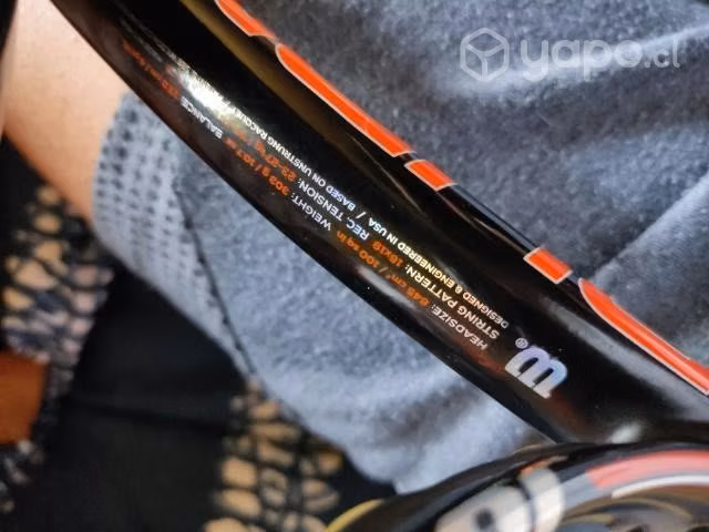 Par de raquetas Wilson Burn 100