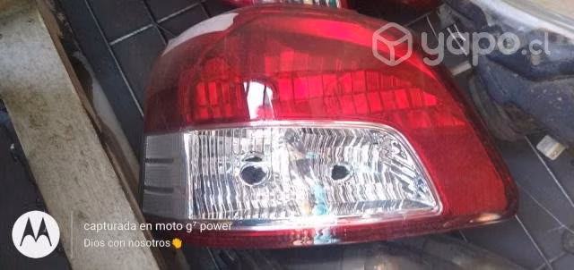 Farol Trasero Izquierdo New Yaris Sedan