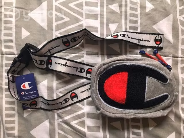 Riñonera Champion original