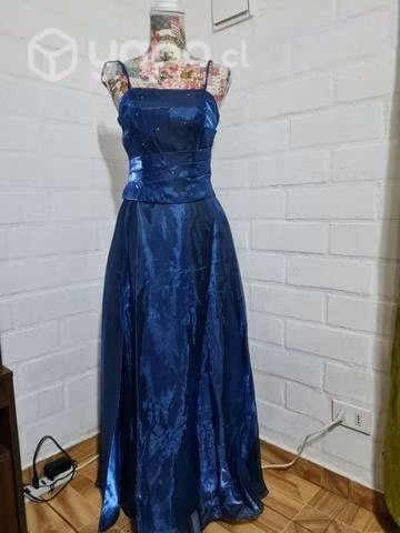 Top y falda; varios colores disponibles
