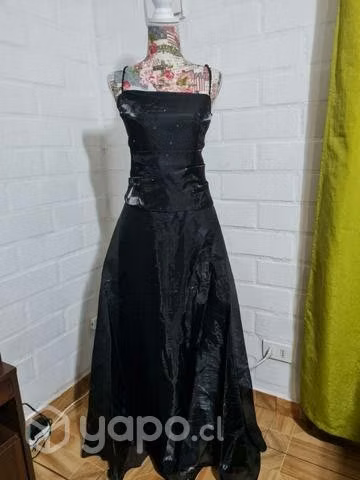 Top y falda; varios colores disponibles