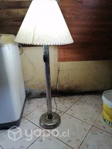 Lampara de interior funcionando - Imagen 4
