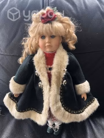 Muñeca porcelana