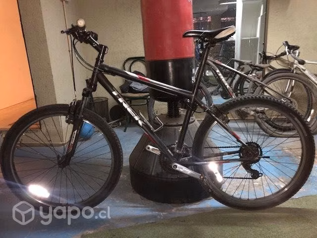 Bicileta Trek 820