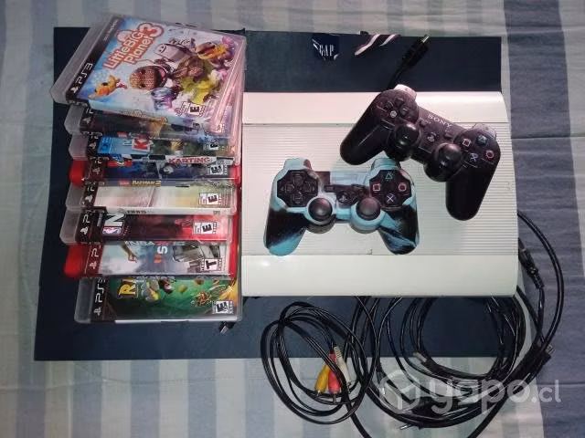 Play Station 3 Super Slim Blanca 500 gb