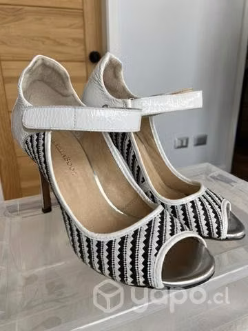 Tacones Rafaella Booz