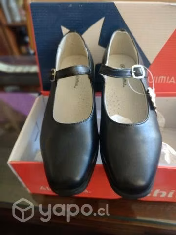 Zapatos de Cuero Negro