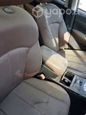 Tapiz Cuero cafe Subaru Outback Limited 2014