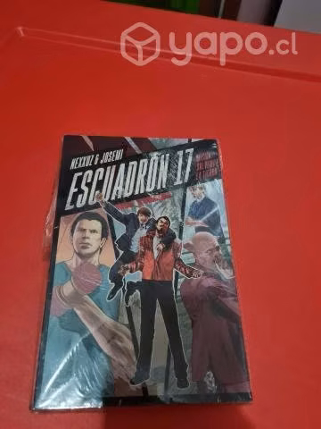 Libro escuadrón 17
