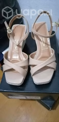 Sandalias nuevas - Imagen 2