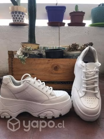 Zapatillas de vestir para mujer. Poco uso - Imagen 5