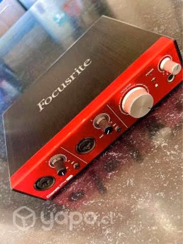 Interfaz Focusrite Clarett USB 2Pre