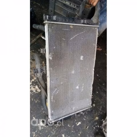 Radiador de agua original Mitsubishi asx 2014