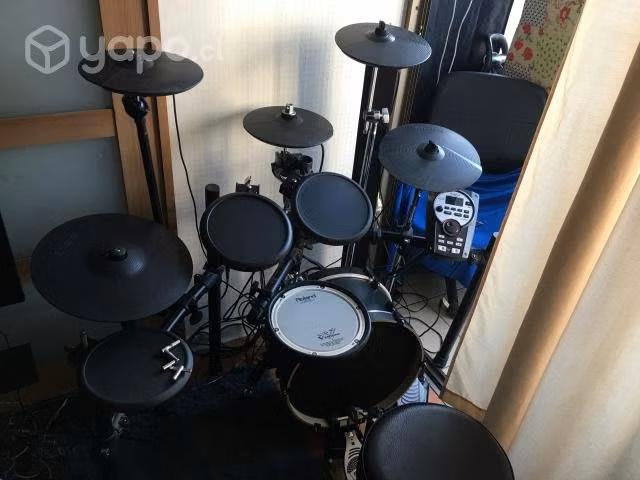 Bateria Roland TD11, Bombo de 16", mas pads extras