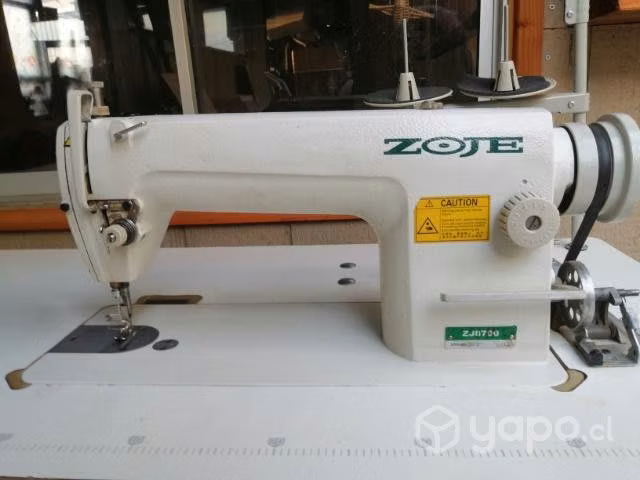 Máquina de coser Zoje