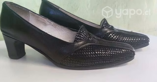 Zapatos de Vestir y Chalitas Formales, N° 38 y 39 - Imagen 2